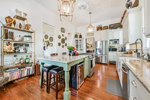 1416 Sealy St, Galveston, TX 77550 - Photo 18