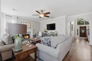 2401 Evergreen Dr, Pearland, TX 77581 - Photo 12