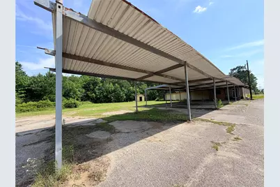 915 E Gibson Street, Jasper, TX 75951 - Photo 22