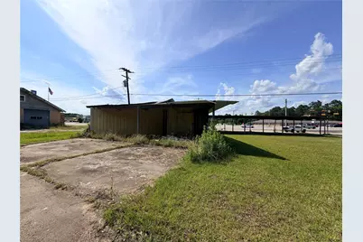 915 E Gibson Street, Jasper, TX 75951 - Photo 36