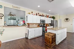 1216 Overton Ave, Port Bolivar, TX 77650 - Photo 20