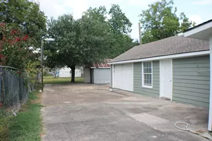 1910 Alta Vista St, Houston, TX 77023 - Photo 30