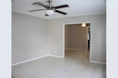 1910 Alta Vista Street, Houston, TX 77023 - Photo 4