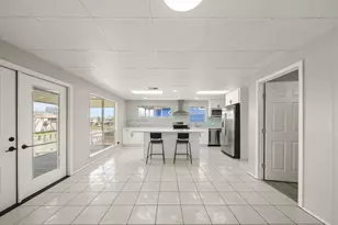 1031 Star Dr, Dickinson, TX 77539 - Photo 18