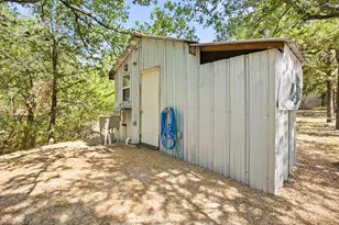 333 Woodvine Ln, Somerville, TX 77879 - Photo 38