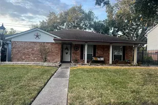 11107 Sageking Dr, Houston, TX 77089 - Photo 2