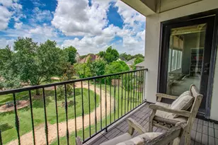 1513 Cunningham Parc Ln, Houston, TX 77055 - Photo 32