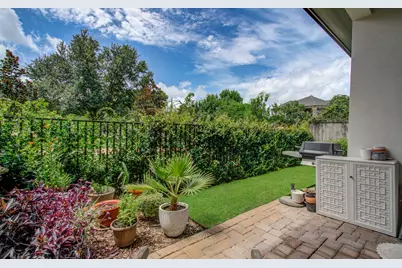 1513 Cunningham Parc Lane, Houston, TX 77055 - Photo 2