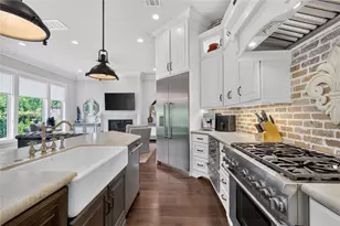 1513 Cunningham Parc Ln, Houston, TX 77055 - Photo 10
