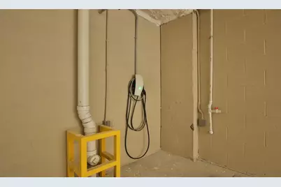 4819 Caroline Street #206, Houston, TX 77004 - Photo 36