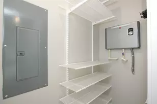 4819 Caroline St, Houston, TX 77004 - Photo 30