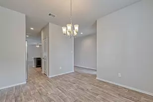 14122 Silver Falls Ct, Conroe, TX 77384 - Photo 6