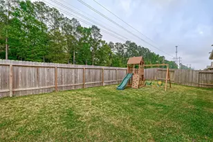 14122 Silver Falls Ct, Conroe, TX 77384 - Photo 32
