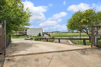781 Country Place Drive #2045, Houston, TX 77079 - Photo 28