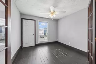 781 Country Pl Dr, Houston, TX 77079 - Photo 18