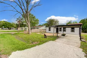 7402 Elbridge Ln, Deer Park, TX 77536 - Photo 2