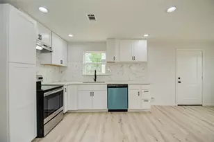 7402 Elbridge Ln, Deer Park, TX 77536 - Photo 16