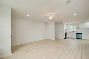 7402 Elbridge Ln, Deer Park, TX 77536 - Photo 12