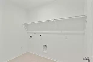 7318 Parkview Dr, Hitchcock, TX 77563 - Photo 8