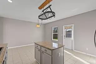 7318 Parkview Dr, Hitchcock, TX 77563 - Photo 22