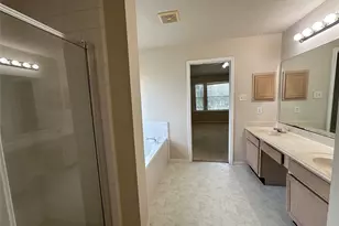 11010 Heron Nest St, Houston, TX 77064 - Photo 12