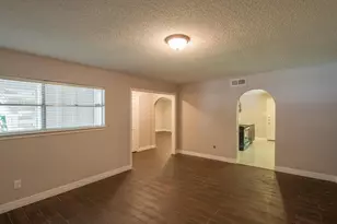 6510 Reamer St, Houston, TX 77074 - Photo 4
