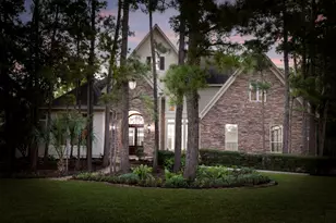 39 W Bracebridge Cir, The Woodlands, TX 77382 - Photo 4