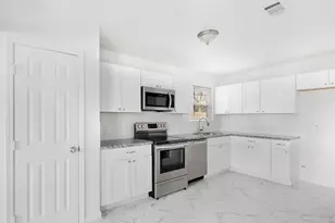 6721 Madrid St, Houston, TX 77021 - Photo 8