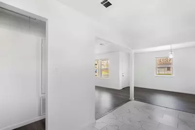 6721 Madrid Street, Houston, TX 77021 - Photo 12