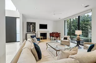 2114 Potomac Dr, Houston, TX 77057 - Photo 10