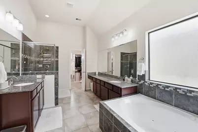 2816 Kings Retreat Circle, Kingwood, TX 77345 - Photo 22