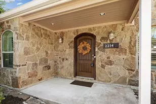2214 Lakeville Dr, Kingwood, TX 77339 - Photo 2
