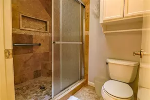 4724 Post Oak Timber Dr, Houston, TX 77056 - Photo 20