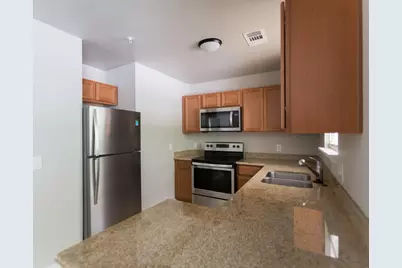 1000 Foster St Drive #1B, Conroe, TX 77301 - Photo 4