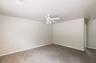 1000 Foster St Dr, Conroe, TX 77301 - Photo 2