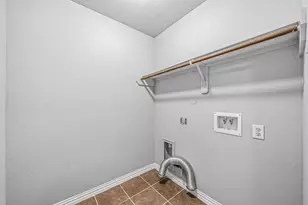 14306 Darrah Dr, Houston, TX 77090 - Photo 20