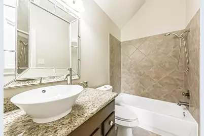 15910 Chart House Court, Houston, TX 77044 - Photo 32