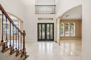 7610 Guinevere Dr, Sugar Land, TX 77479 - Photo 8