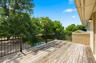 7610 Guinevere Dr, Sugar Land, TX 77479 - Photo 36