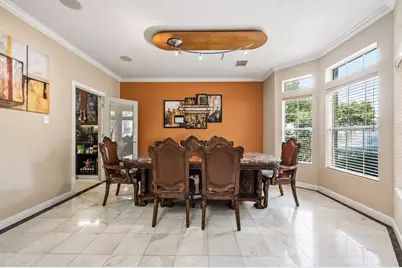 7610 Guinevere Drive, Sugar Land, TX 77479 - Photo 10