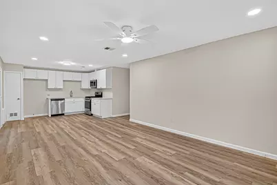 710 Ridgeland Court, Houston, TX 77060 - Photo 10