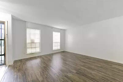 6723 Tarnef Drive #723, Houston, TX 77074 - Photo 8