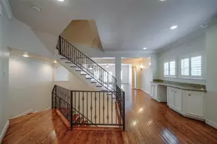 4218 Drake St, Houston, TX 77005 - Photo 2