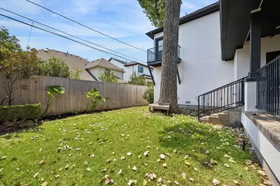 4523 Maple Street, Bellaire, TX 77401 - Photo 36