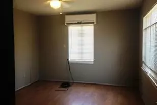 5342 Leeland St, Houston, TX 77023 - Photo 2