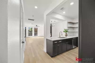 2410 Calumet Street #B, Houston, TX 77004 - Photo 6