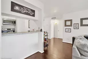 2800 Jeanetta St, Houston, TX 77063 - Photo 4