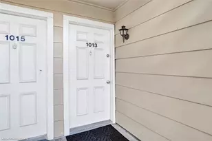 2800 Jeanetta St, Houston, TX 77063 - Photo 2