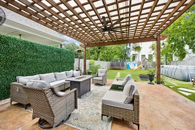 1007 E 32nd Street, Houston, TX 77022 - Photo 26