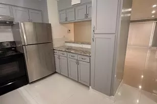 6405 Westward St, Houston, TX 77081 - Photo 6